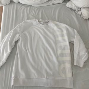 Lululemon Womens Perfectly Oversized Crew Logo Sweatshirt Size 10